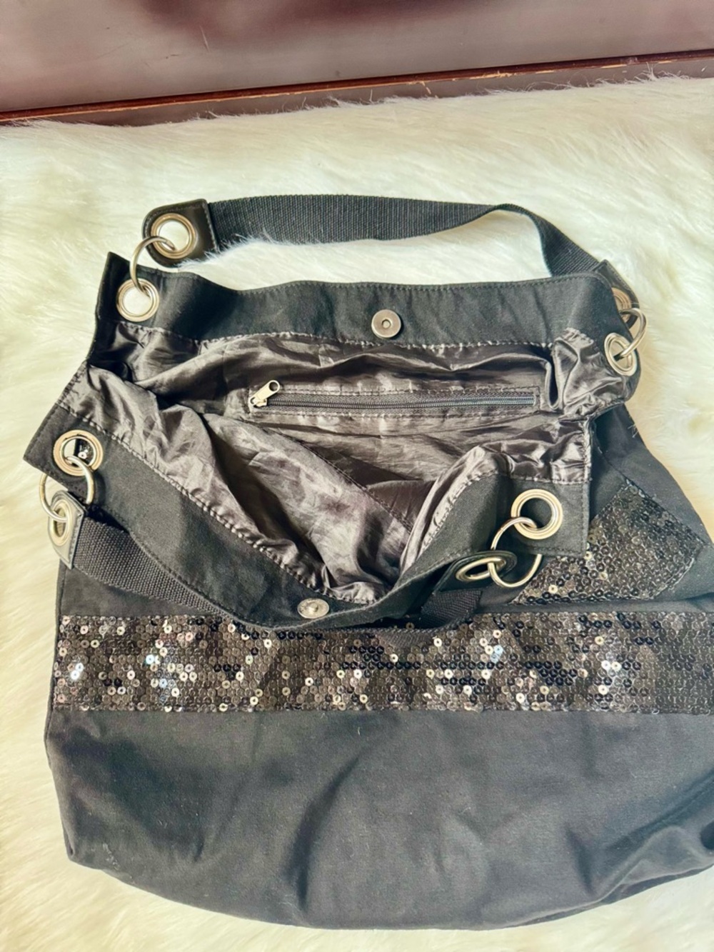 Y2K- Style Black Sequin Striped Tote Bag Large Shoulder Fabric O-ring Detail - Picture 6 of 10